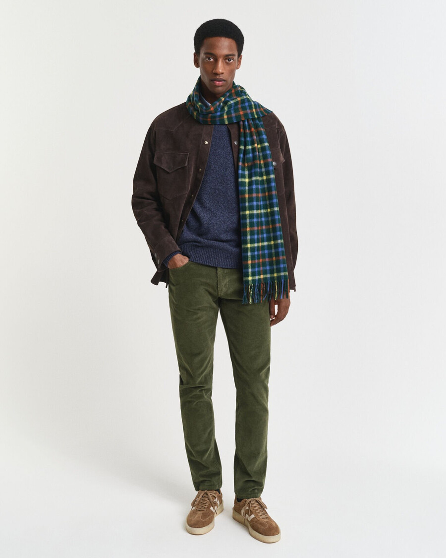 jeansy sztruksowe o dopasowanym kroju – country green