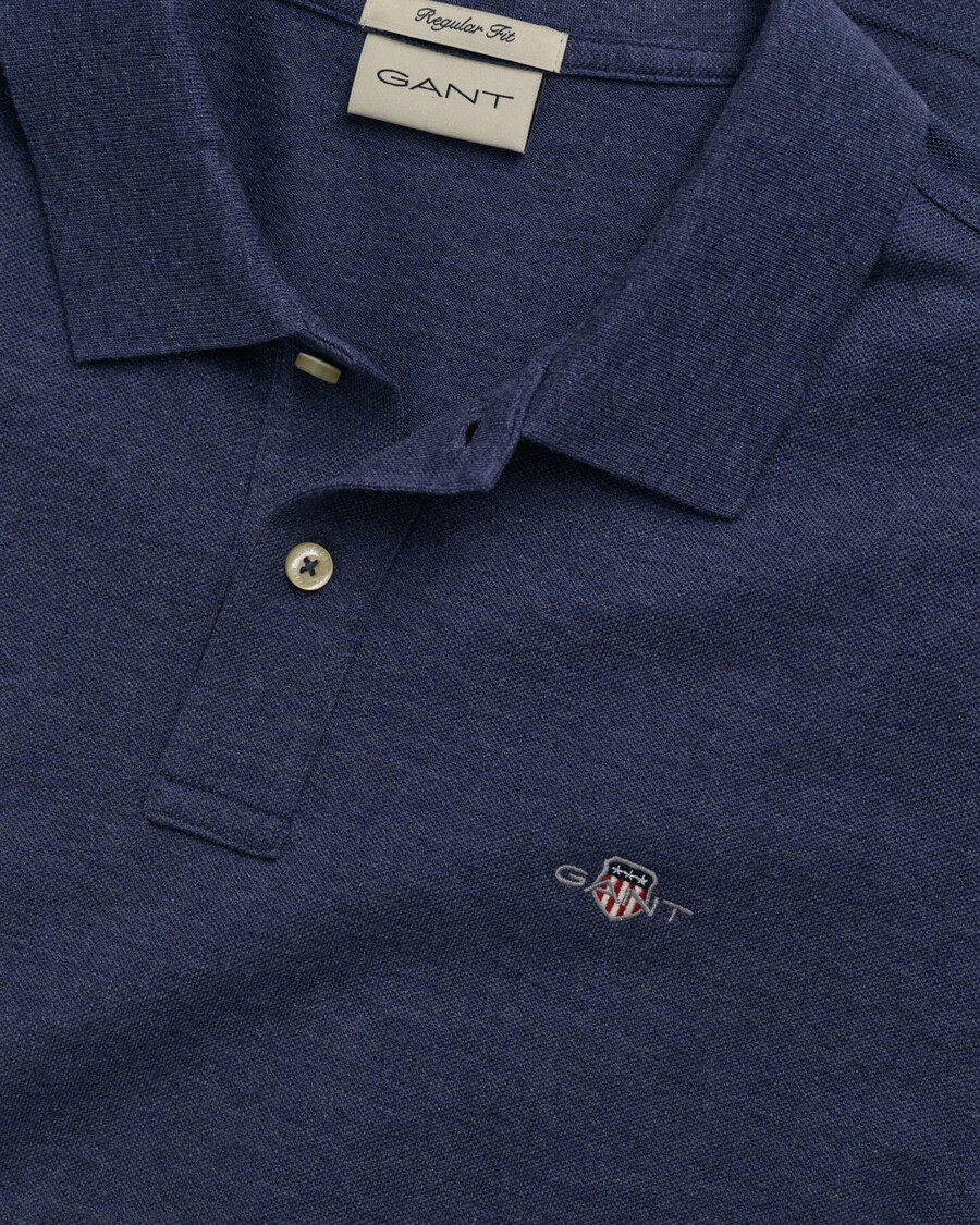 koszulka polo shield piqué o regularnym kroju – dk jeansblue melange