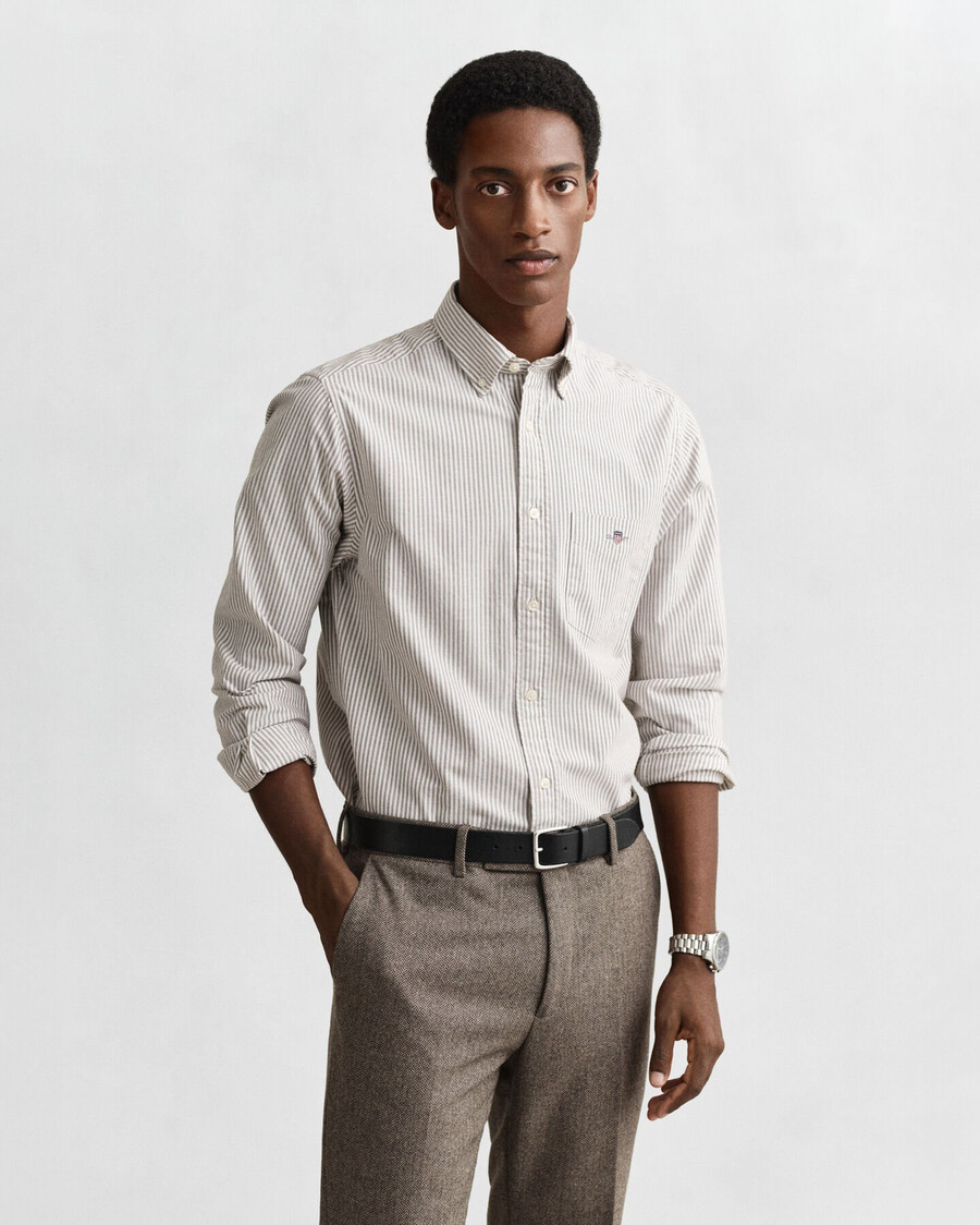 koszula banker stripe classic oxford o regularnym kroju – mahoniowy brąz