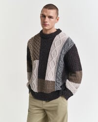 sweter z okrągłym dekoltem w stylu patchworku – ciemnobrązowy melanż