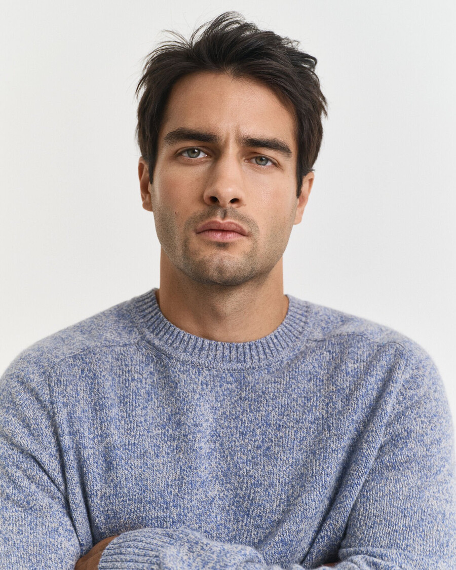 sweter mouliné z mieszanki wełny z okrągłym dekoltem – denim blue melange