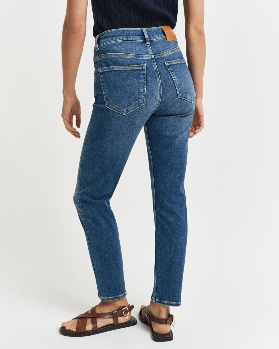 jeansy slim fit cropped - Średni niebieski znoszone