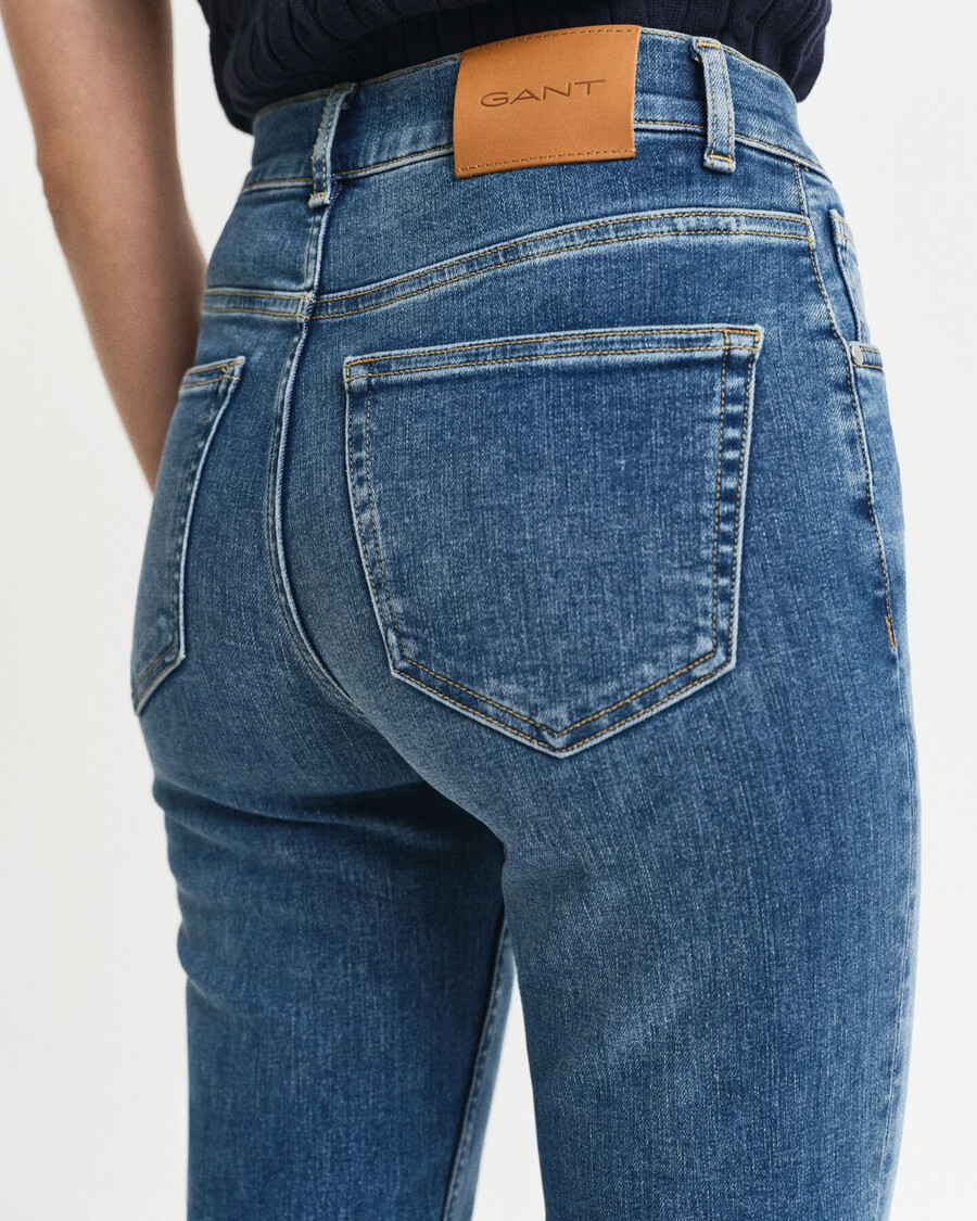 jeansy slim fit cropped - Średni niebieski znoszone