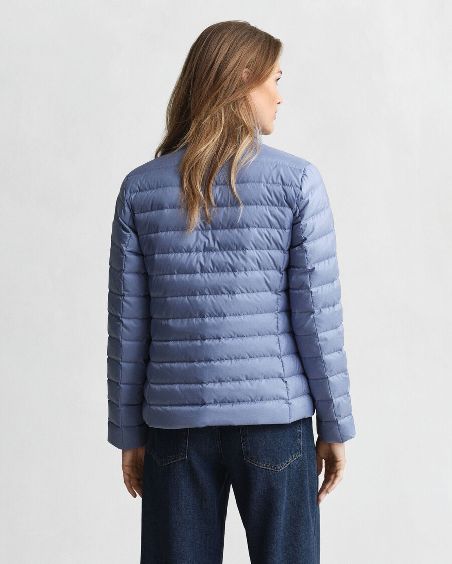 lekka kurtka puchowa – sprany denim
