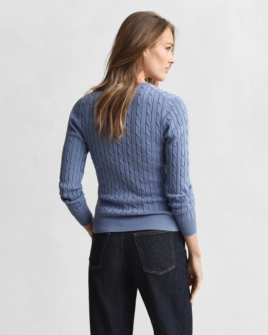 sweter z elastycznej bawełny z okrągłym dekoltem w serek – sprany denim
